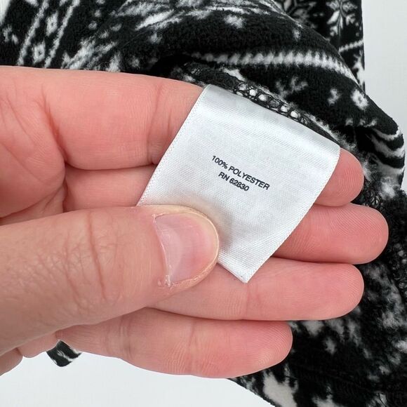 Lands’ End Fleece Snowflake Winter Quarter Zip Pullover Sweater - Picture 3 of 5